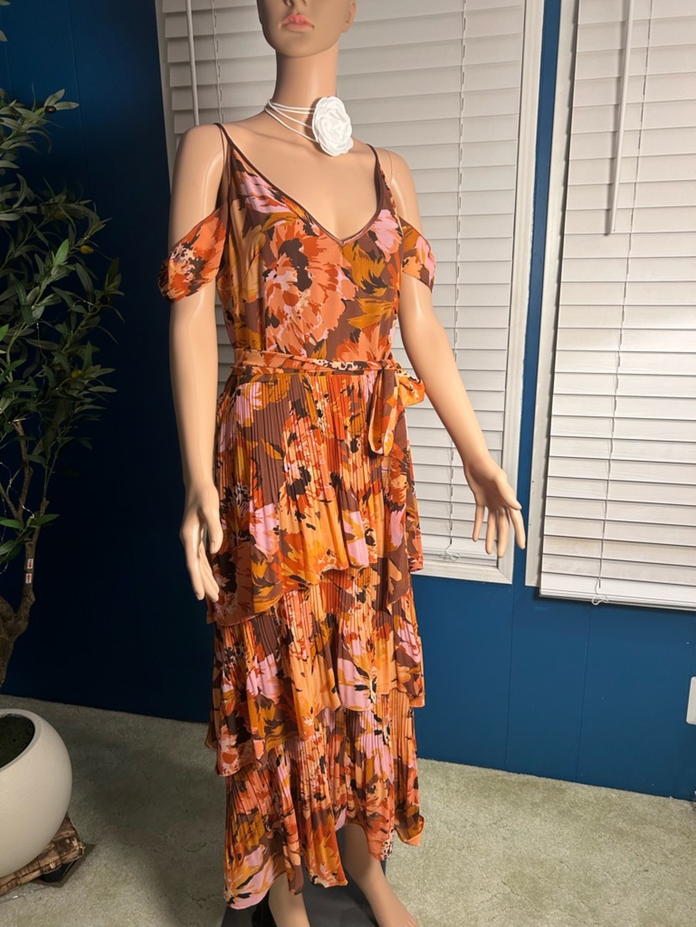 White House Black Market Rust and Pink Floral Cold-Shoulder Maxi Dress